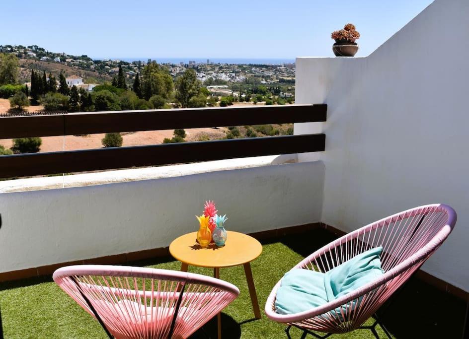 شقة Coqueto Atico Duplex Mijas Costa Santa Fe de los Boliches المظهر الخارجي الصورة